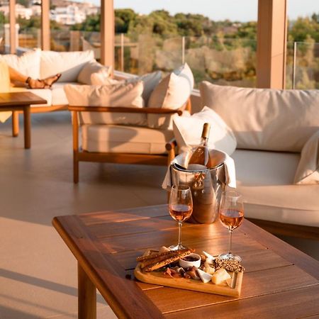 Somewhere Vouliagmeni Atenas Exterior foto