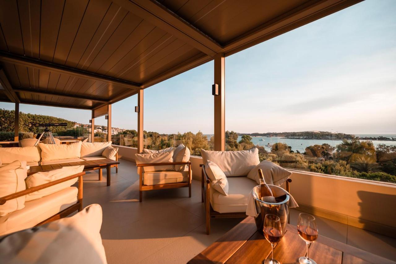 Somewhere Vouliagmeni Atenas Exterior foto